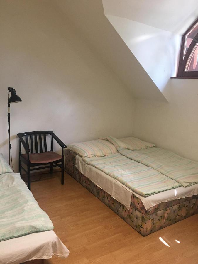 Goencoelhaz Hostel Vác Εξωτερικό φωτογραφία